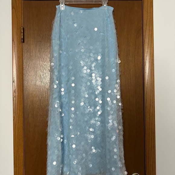 REVOLVE Dresses & Skirts - REVOLVE Shimmering Blue Maxi Skirt